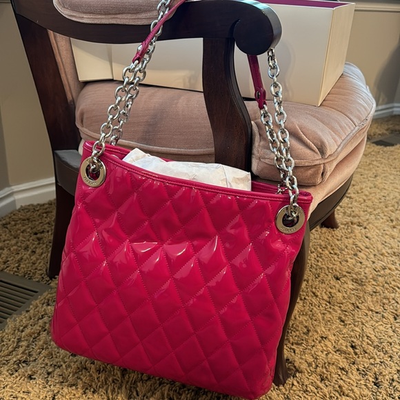 Coach Fuschia/Magenta quilted handbag - Picture 5 of 6